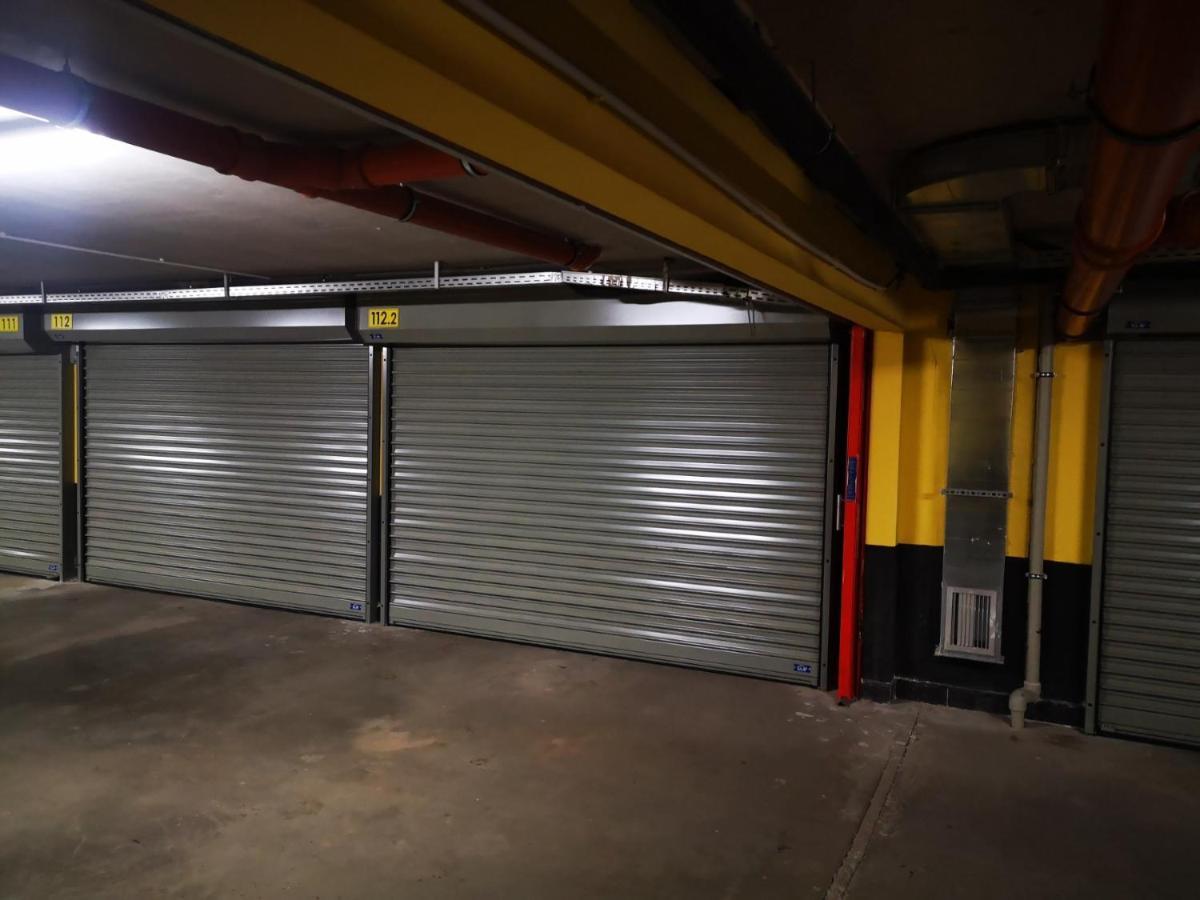 Business And Leisure Apartments In Mladost 2 With Free Garage Sofía Exterior foto