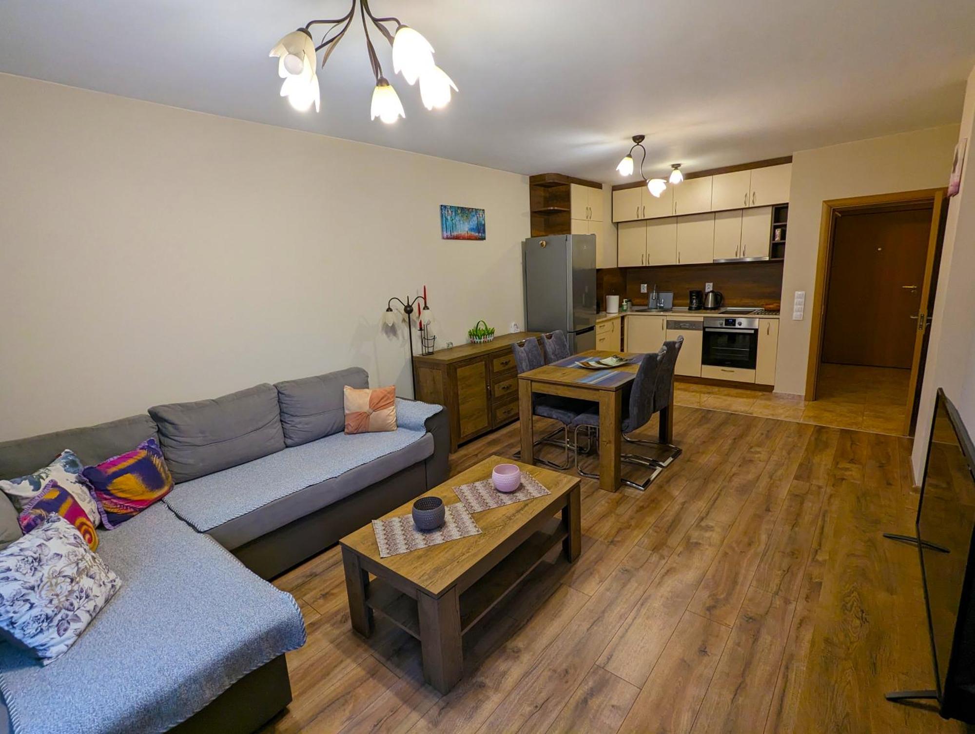 Business And Leisure Apartments In Mladost 2 With Free Garage Sofía Exterior foto