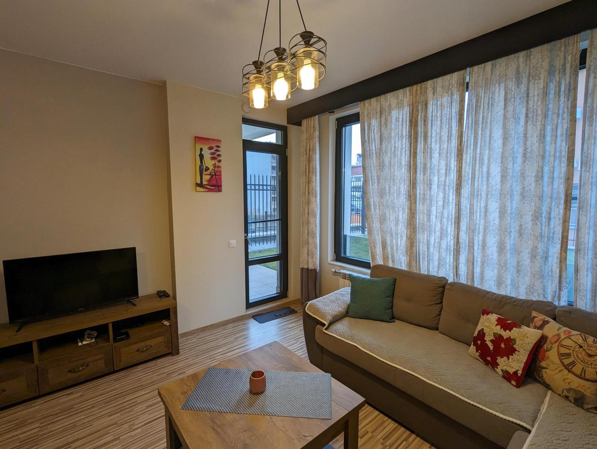 Business And Leisure Apartments In Mladost 2 With Free Garage Sofía Exterior foto