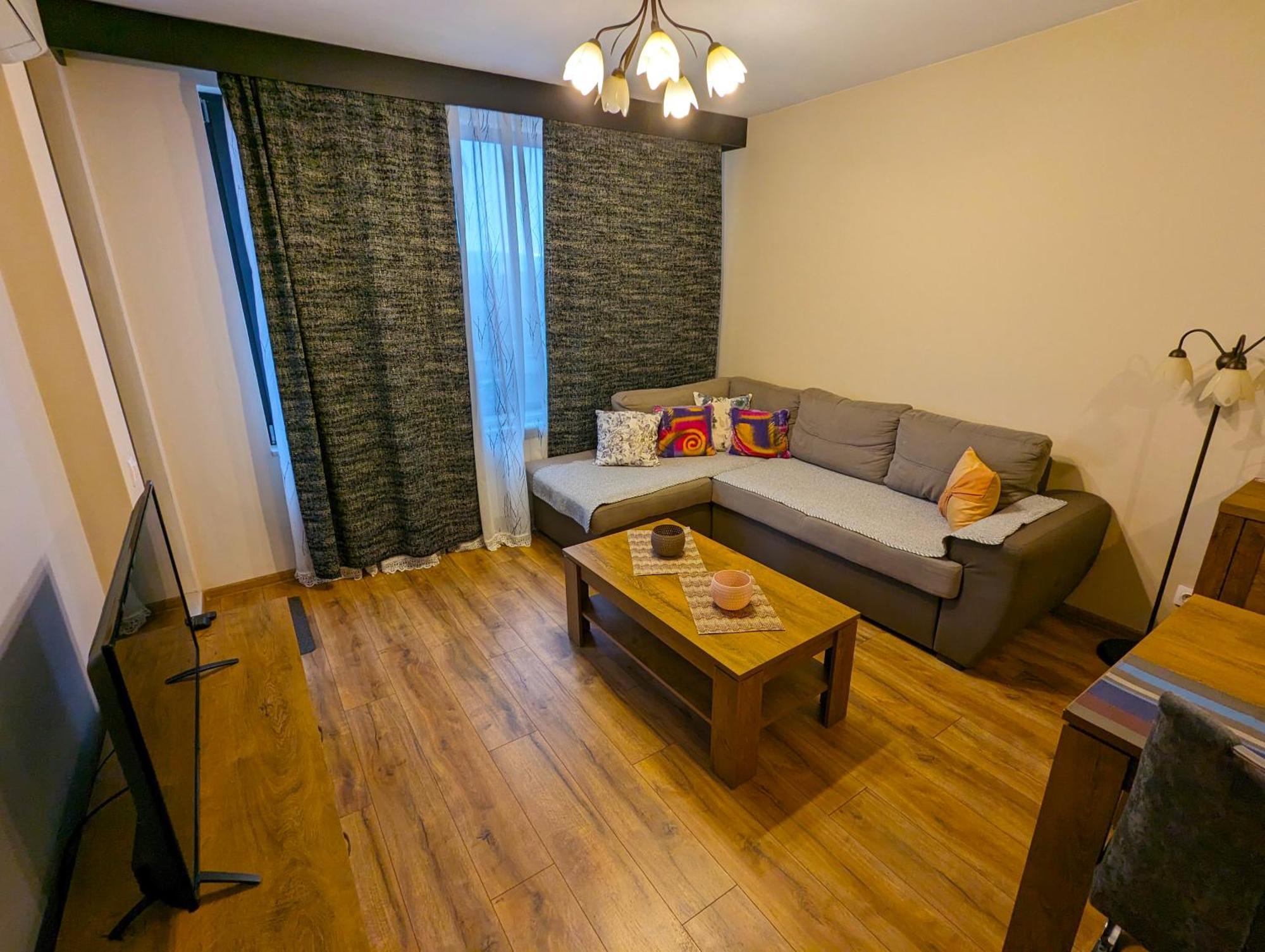 Business And Leisure Apartments In Mladost 2 With Free Garage Sofía Exterior foto